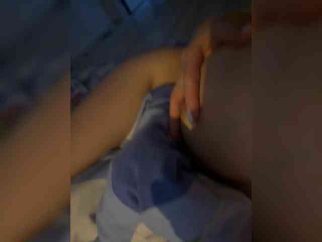 Kisalove69 webcam
