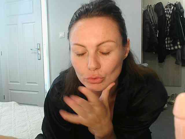 JanetJay webcam