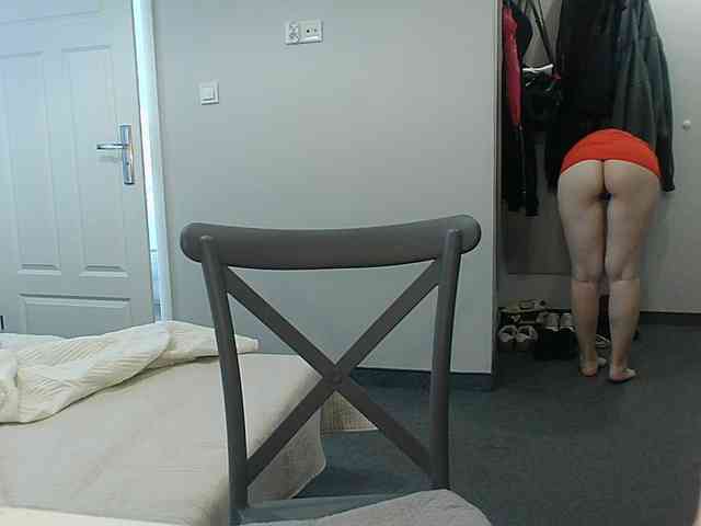 JanetJay webcam