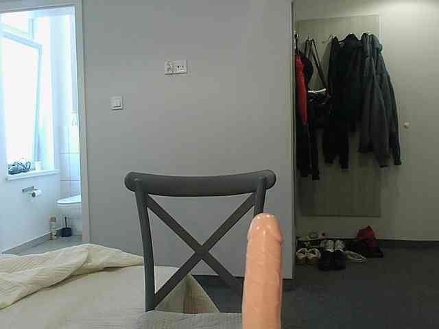 JanetJay webcam