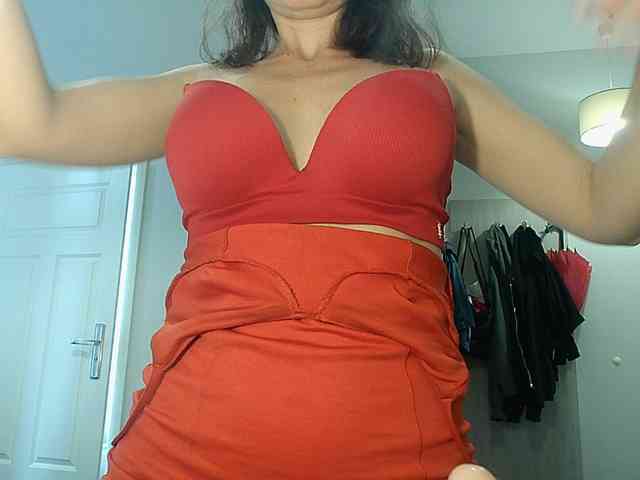 JanetJay webcam