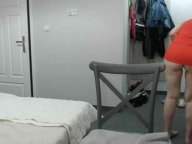 JanetJay webcam