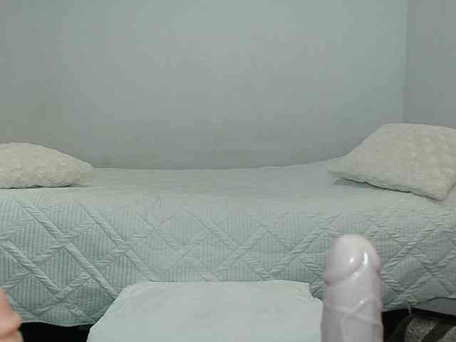 JanetJay webcam