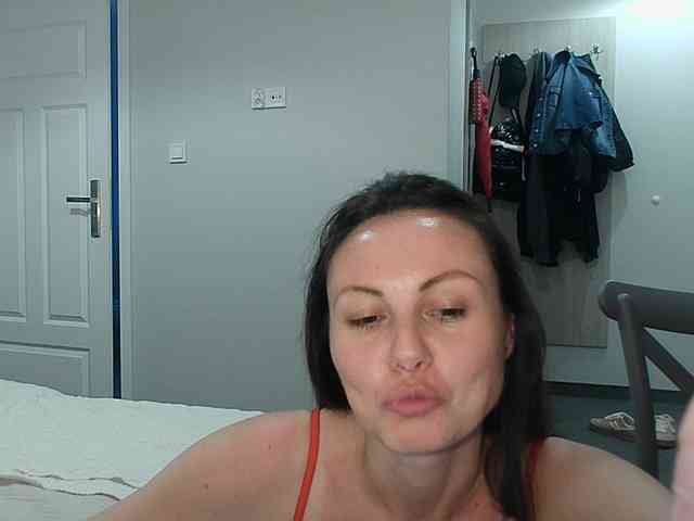 JanetJay webcam