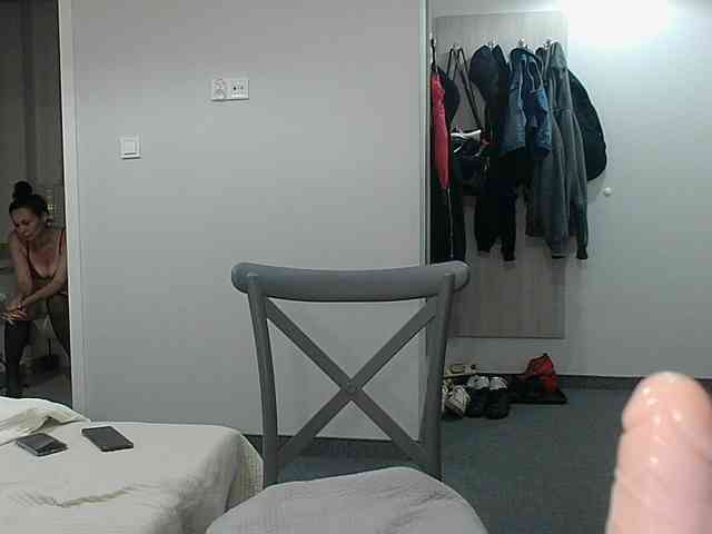 JanetJay webcam