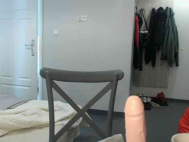 JanetJay webcam