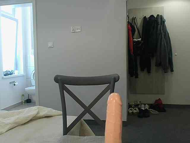 JanetJay webcam