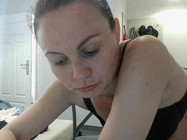 JanetJay webcam