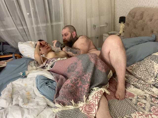  YuGoVi chat room