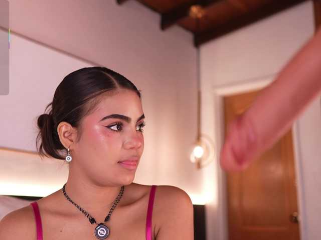 IvyEllis live cam on BongaCams