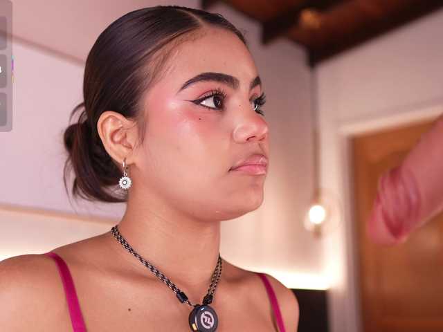 IvyEllis live cam on BongaCams