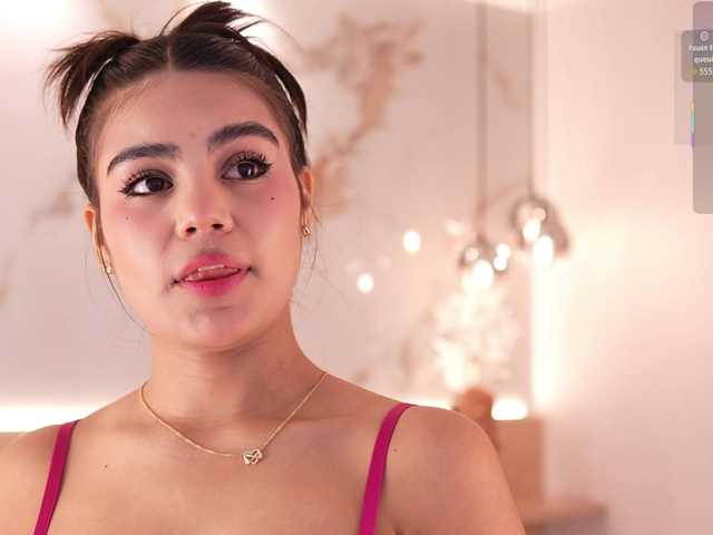 IvyEllis live cam on BongaCams