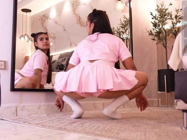 IvyEllis live cam on BongaCams