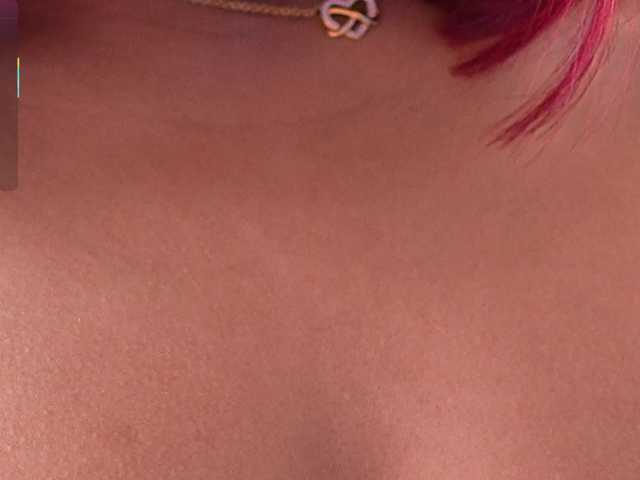 IvyEllis live cam on BongaCams