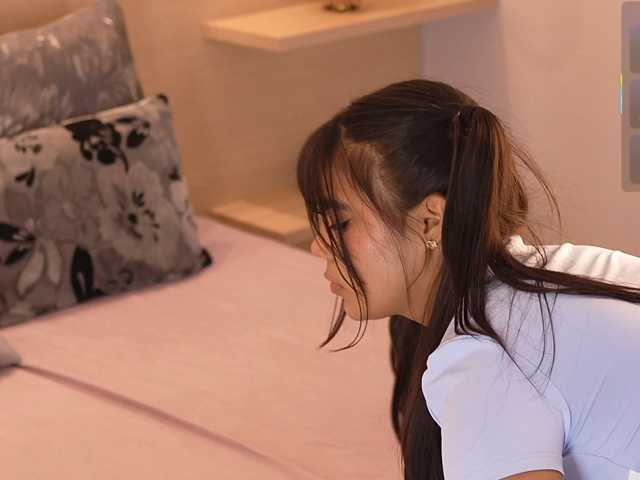 IvyEllis live cam on BongaCams