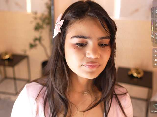 IvyEllis live cam on BongaCams