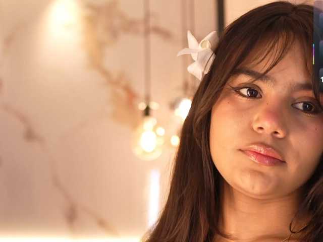 IvyEllis live cam on BongaCams