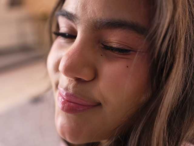 IvyEllis live cam on BongaCams
