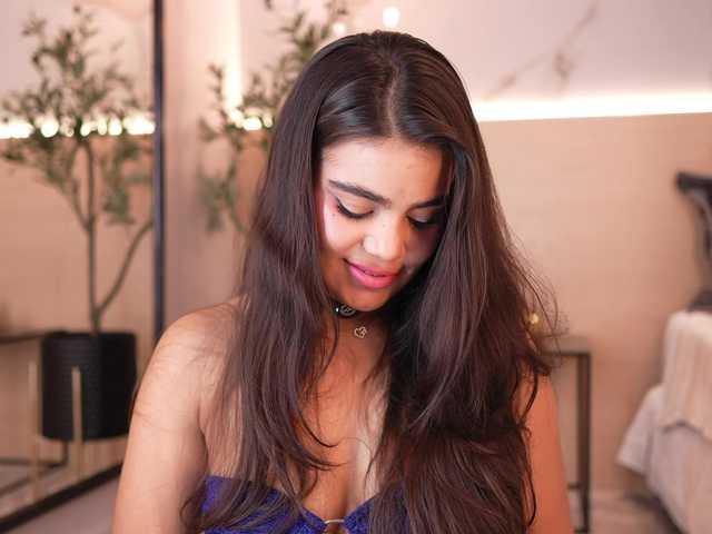 IvyEllis live cam on BongaCams