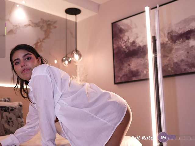 IvyEllis live cam on BongaCams