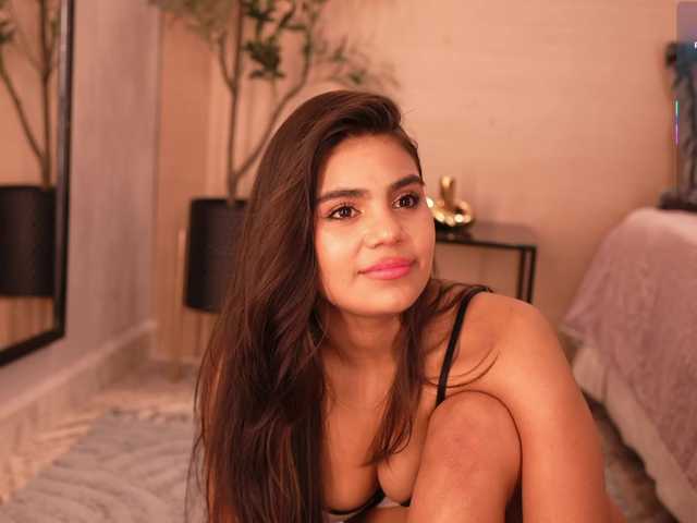 IvyEllis live cam on BongaCams