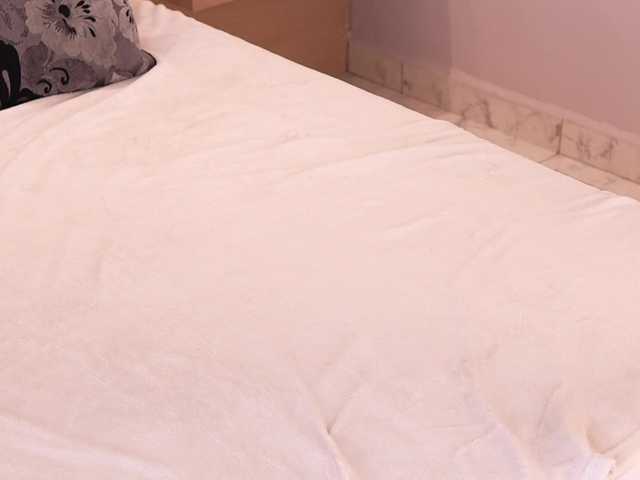 IvyEllis live cam on BongaCams