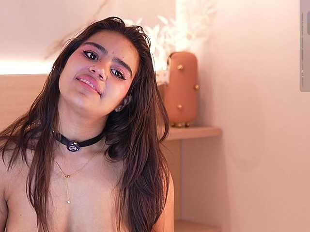 IvyEllis live cam on BongaCams