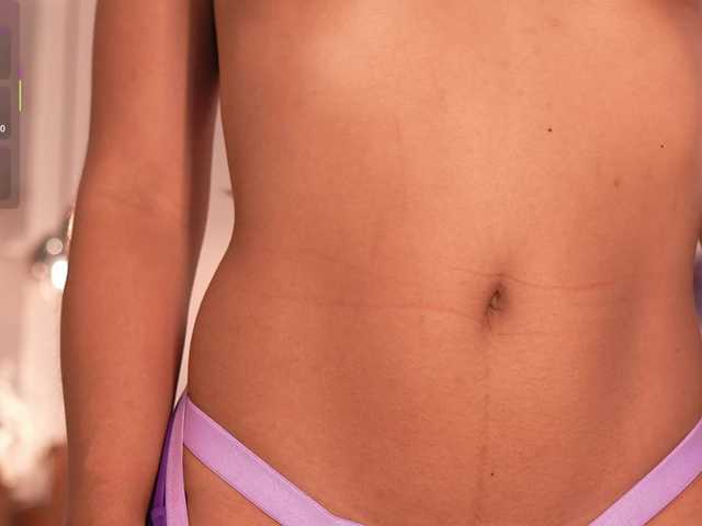 IvyEllis live cam on BongaCams