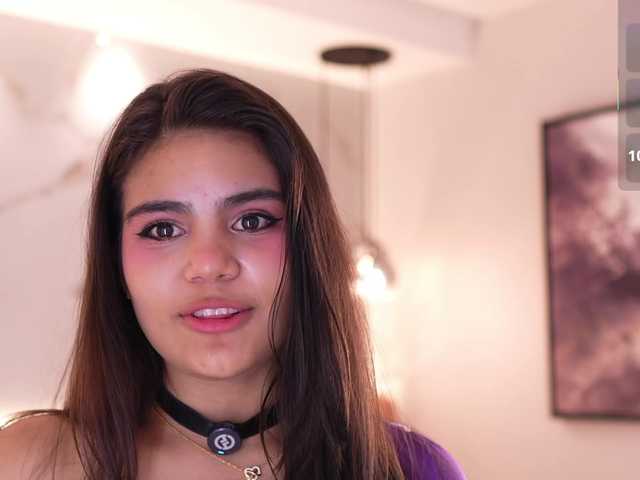 IvyEllis live cam on BongaCams