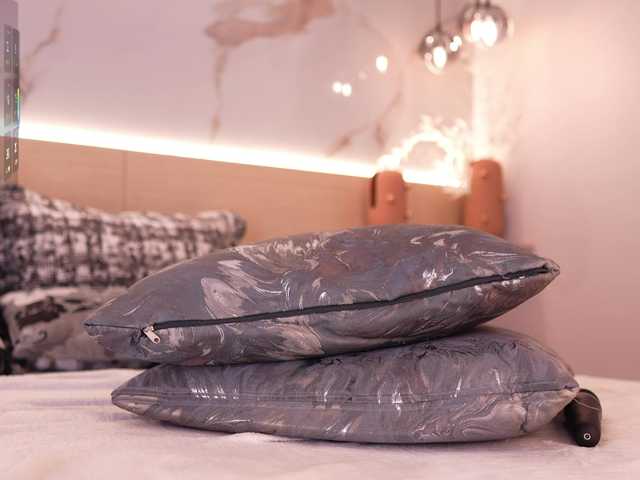 IvyEllis live cam
