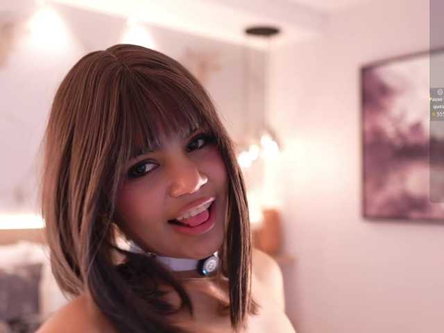 IvyEllis live cam on BongaCams