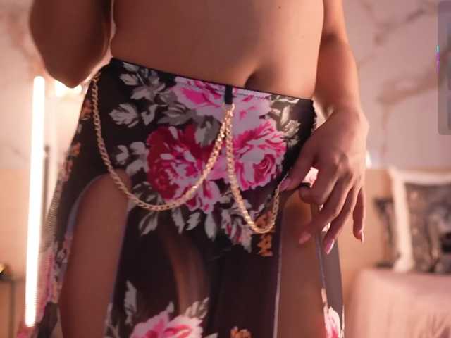 IvyEllis live cam on BongaCams