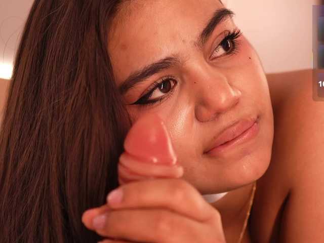 IvyEllis live webcam show