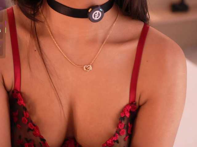 IvyEllis live cam on BongaCams