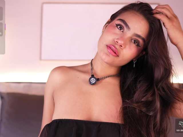 IvyEllis's BongaCams show and profile