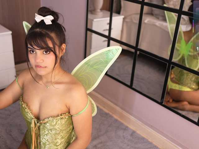 IvyEllis live cam on BongaCams