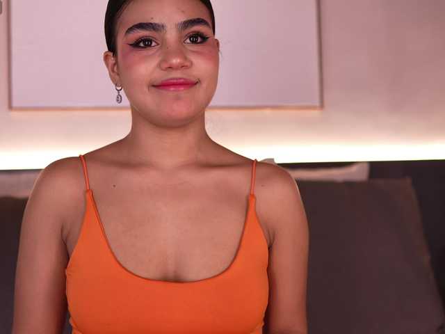 IvyEllis's BongaCams show and profile