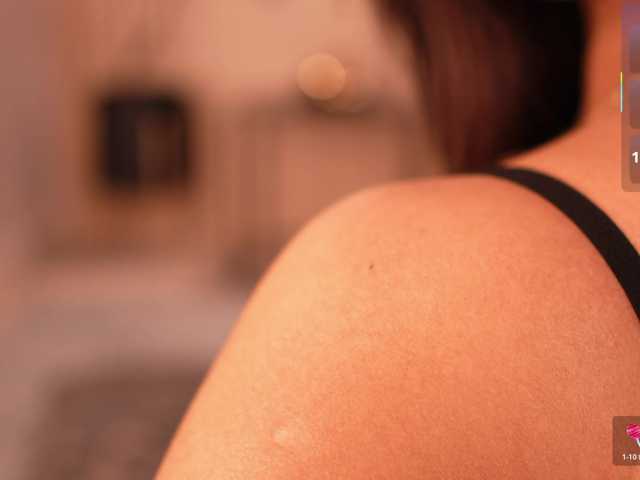 IvyEllis live cam preview