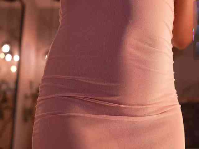 IvyEllis webcam