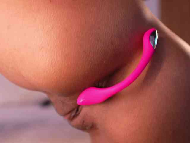 IvyEllis webcam