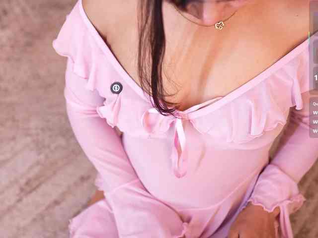 IvyEllis webcam