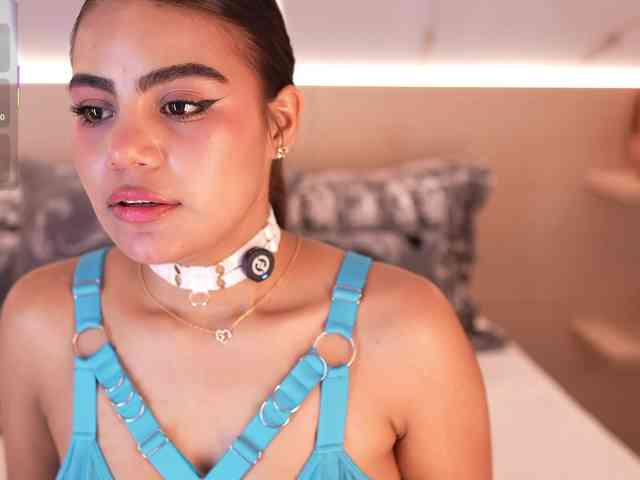 IvyEllis webcam