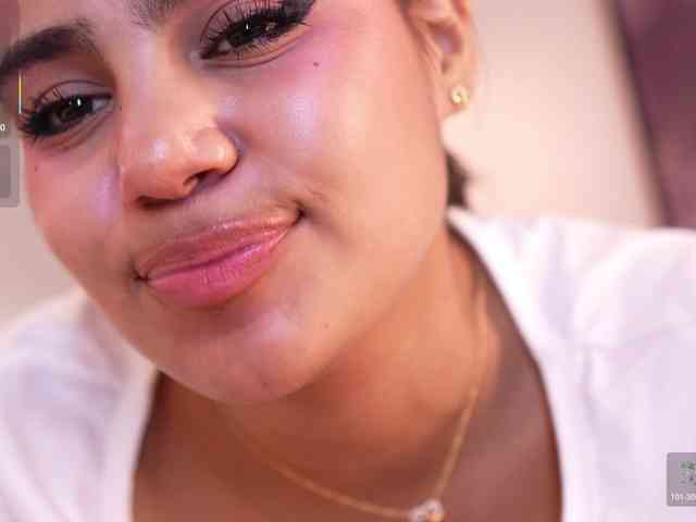 IvyEllis webcam