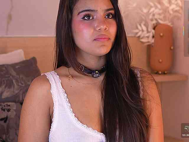 IvyEllis webcam