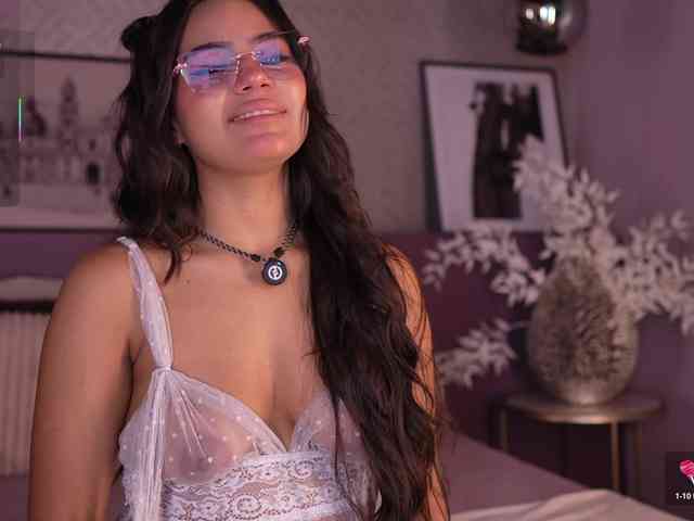 IvyEllis IvyEllis