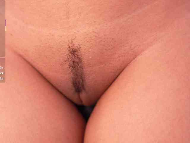 IvyEllis webcam