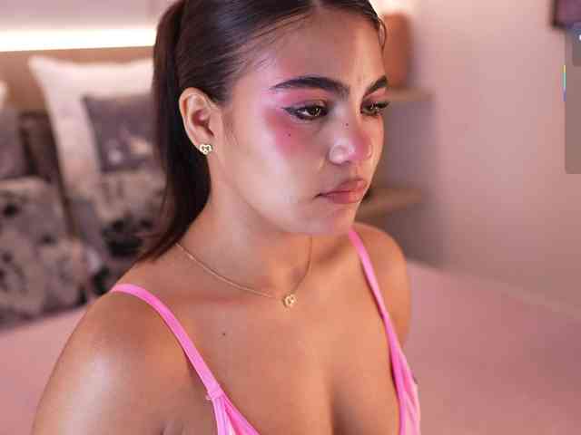 IvyEllis webcam