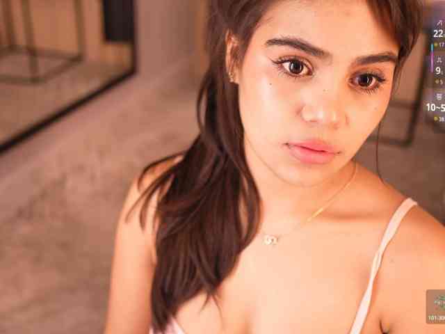 IvyEllis webcam