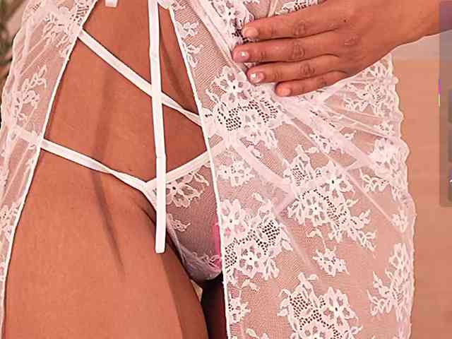 IvyEllis webcam