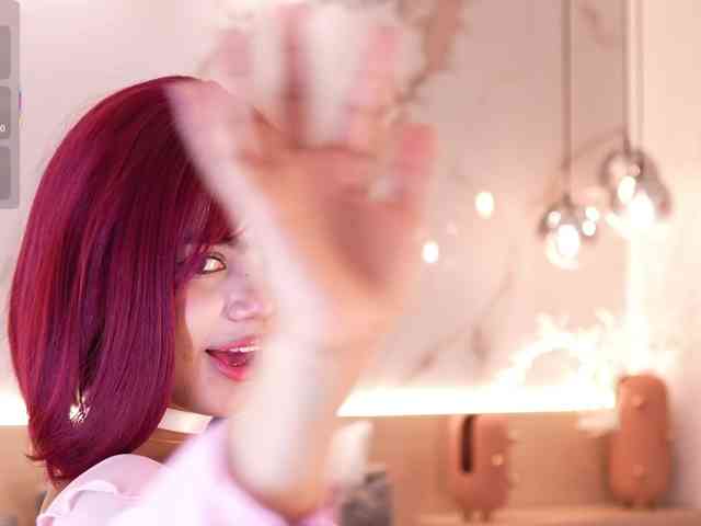 IvyEllis webcam